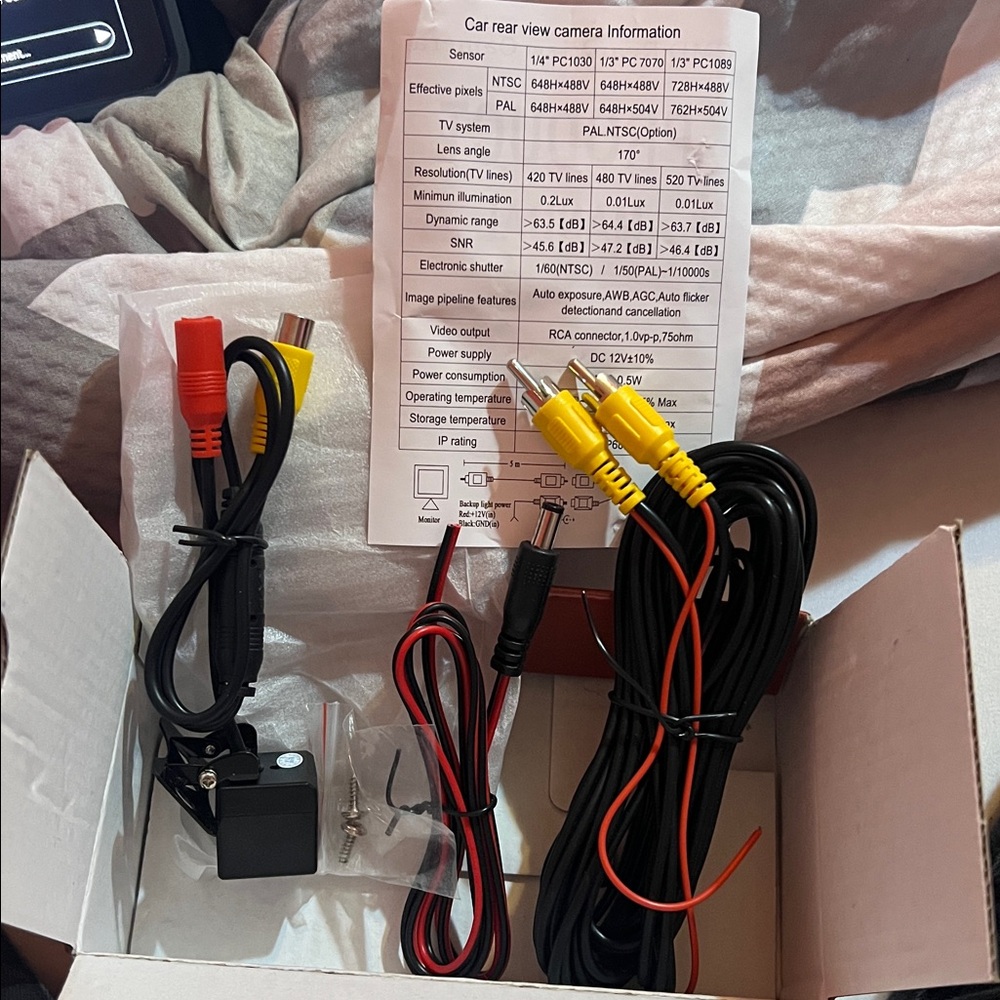 High-Performance Red Car Rear View Camera - Picture 5 of 6